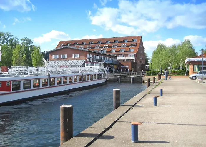 Modernes Appartement Am See